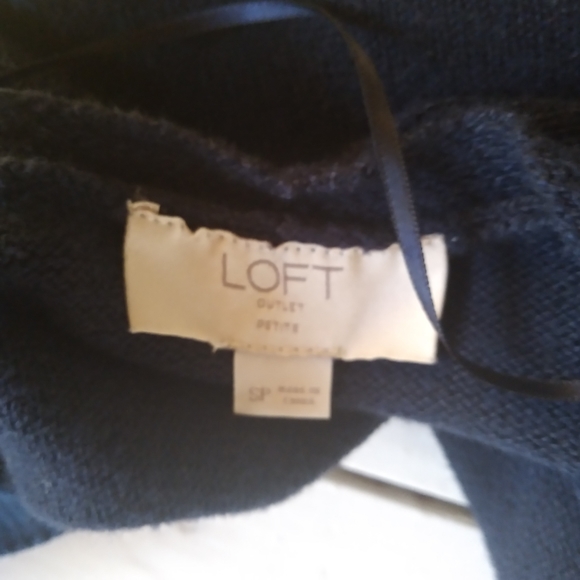 3/$10 Loft Navy Bell Sleeved Open Cardigan Size SP - Picture 4 of 5